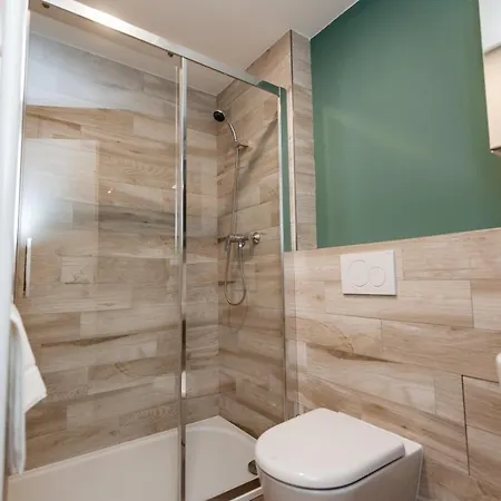 Apartment 4u: Kampus Upstairs