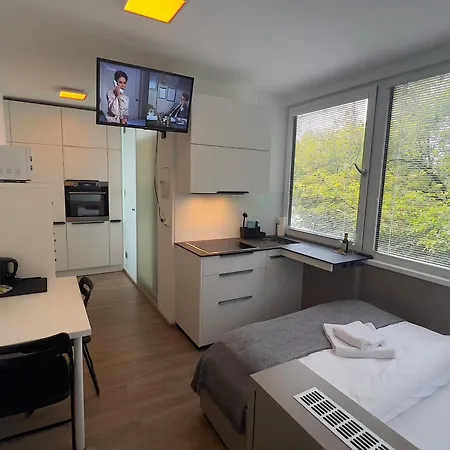 4u: Kampus Upstairs Apartment Hradec Kralove